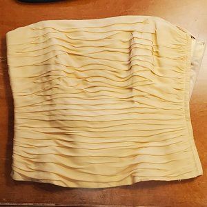 Carlisle Top, Size 10, 100% silk, peach/orange color.